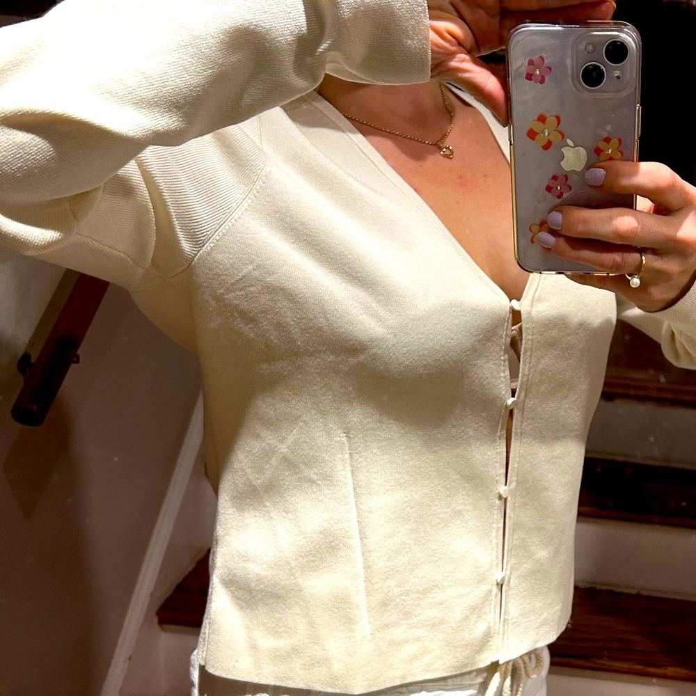 EXPRESS Cardigan cream tan size L MUST GO 💨